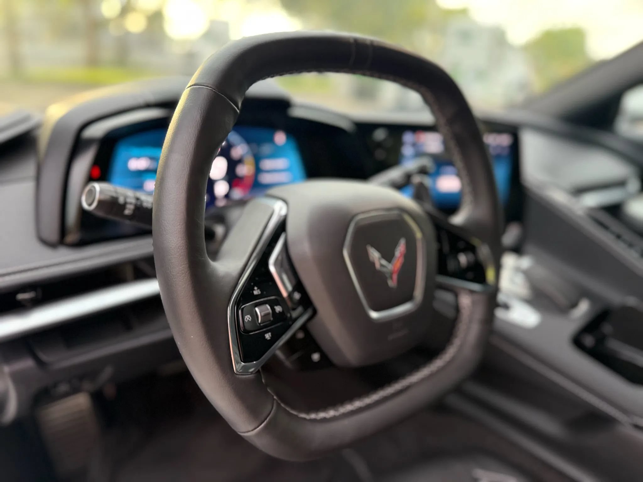 Used 2024 Chevrolet Corvette Stingray Coupe w/ 1LT RWD image 13