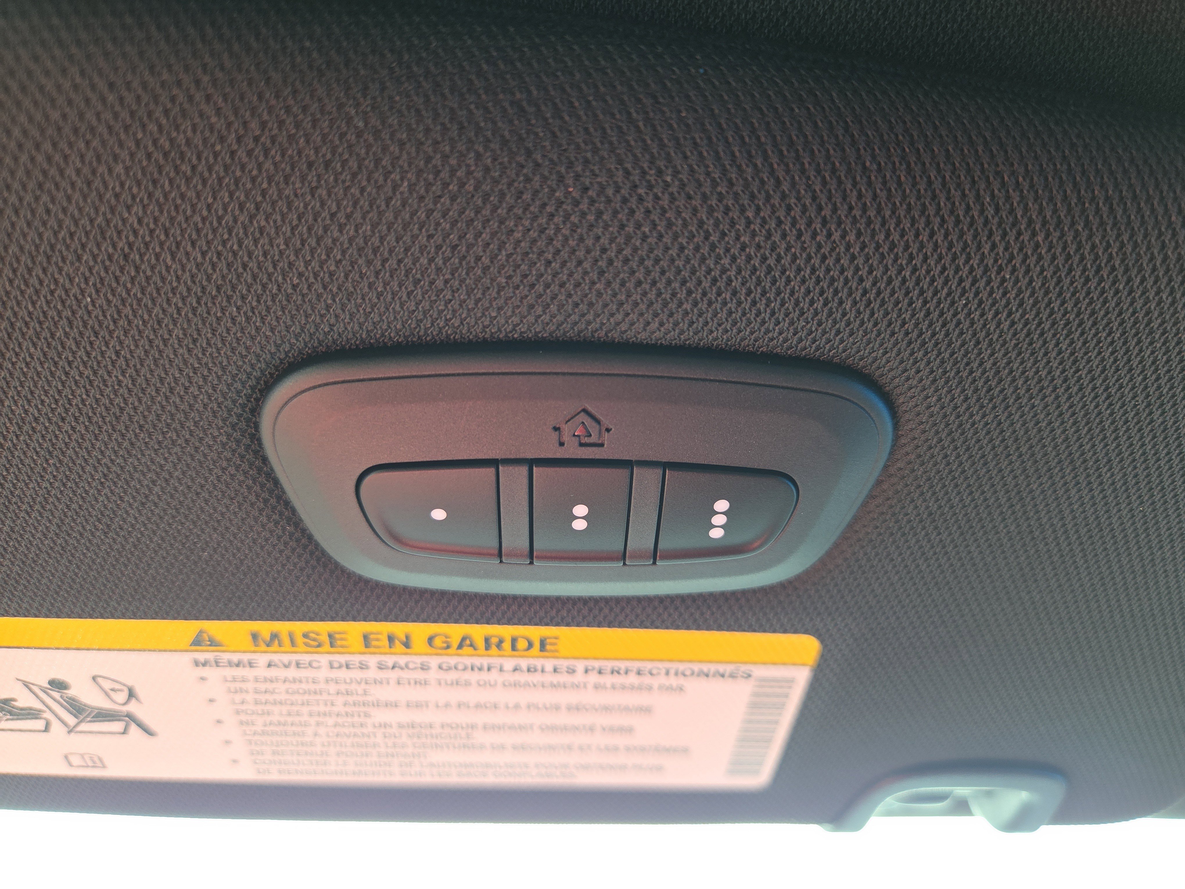New 2026 Chrysler Pacifica Select FWD image 12