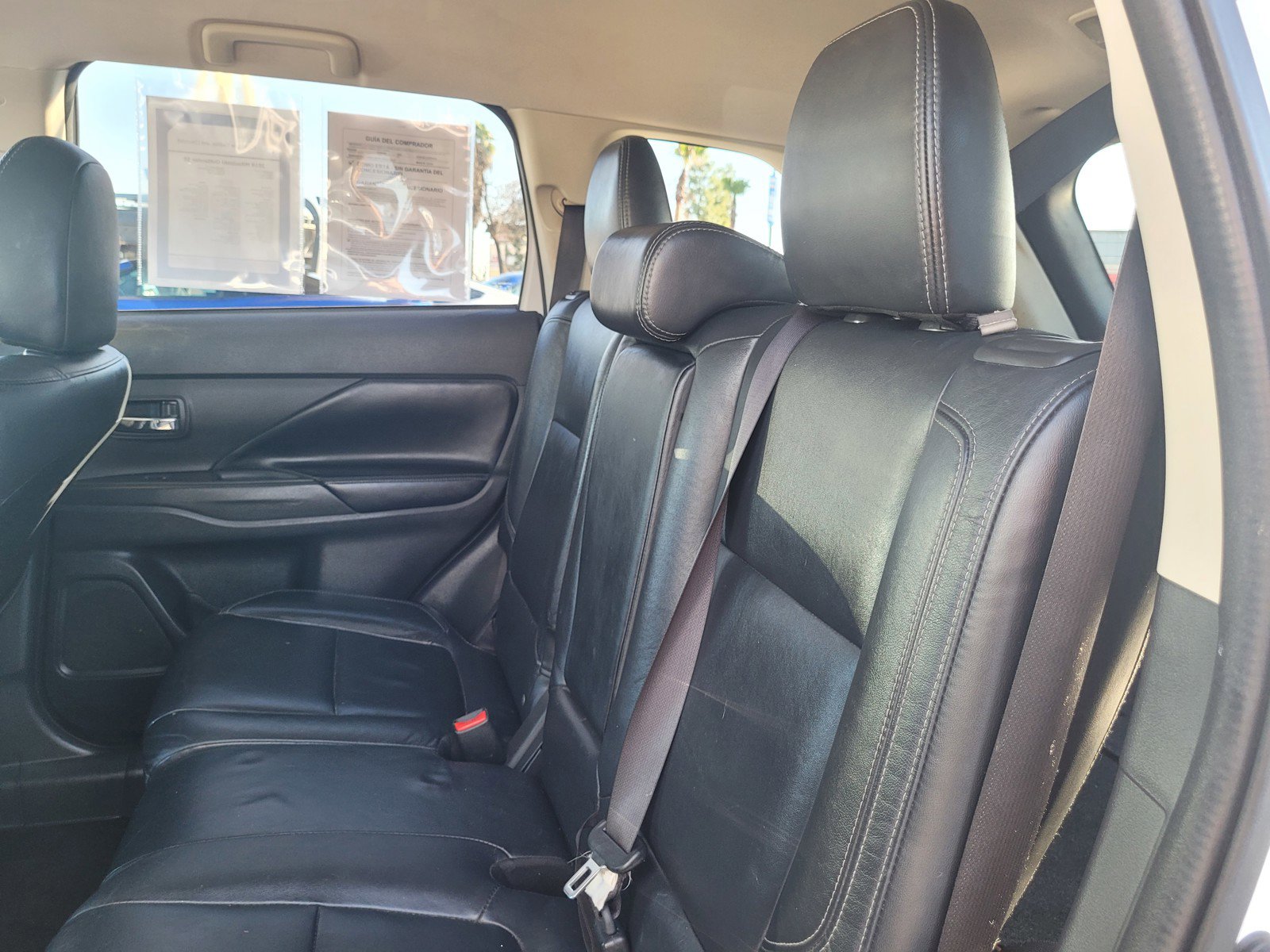 Used 2019 Mitsubishi Outlander SE image 13