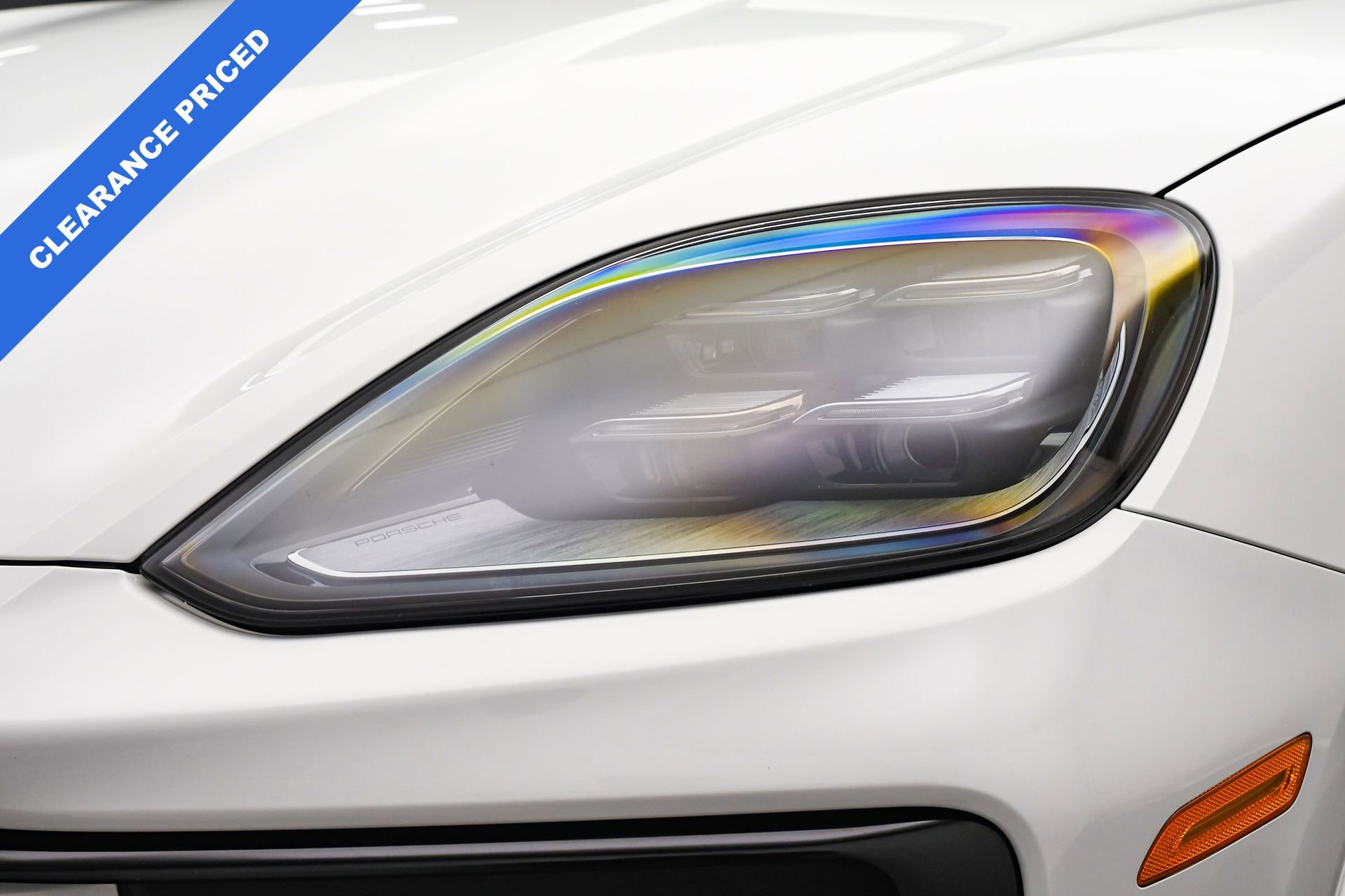 Used 2024 Porsche Cayenne Coupe image 27