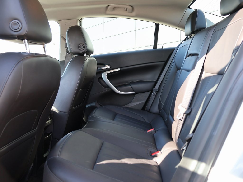 Used 2016 Buick Regal image 17