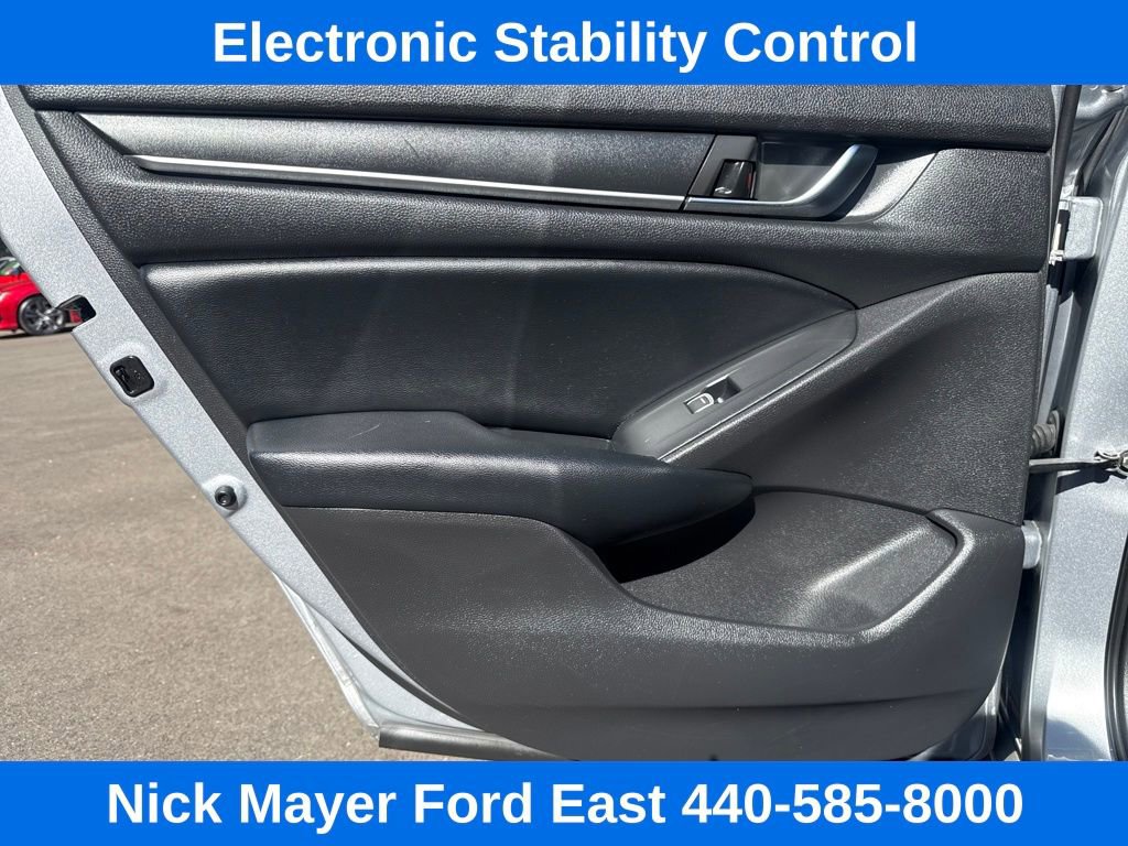 Used 2018 Honda Accord Sport image 17