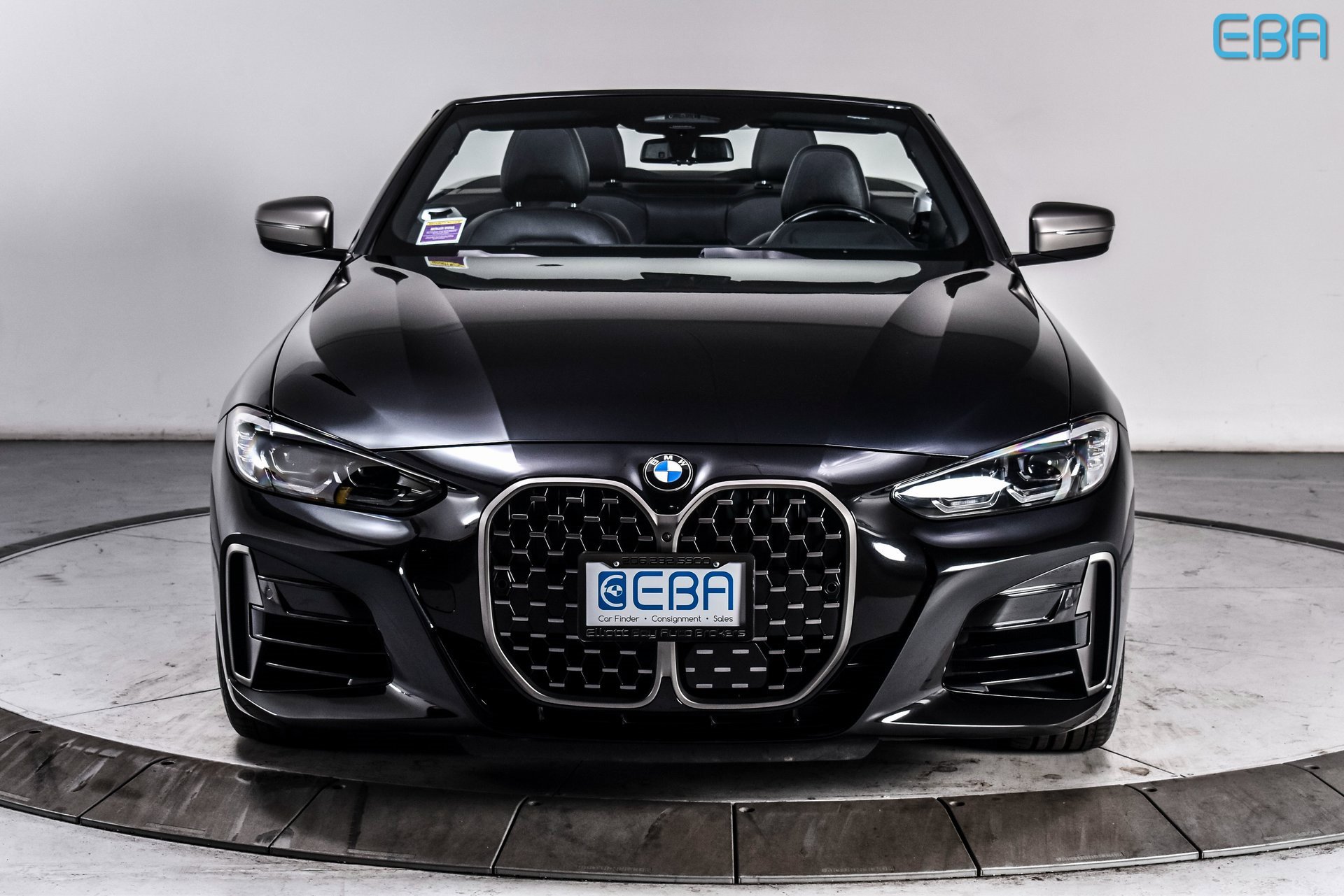 Used 2023 BMW M440i Convertible w/ Premium Package image 10