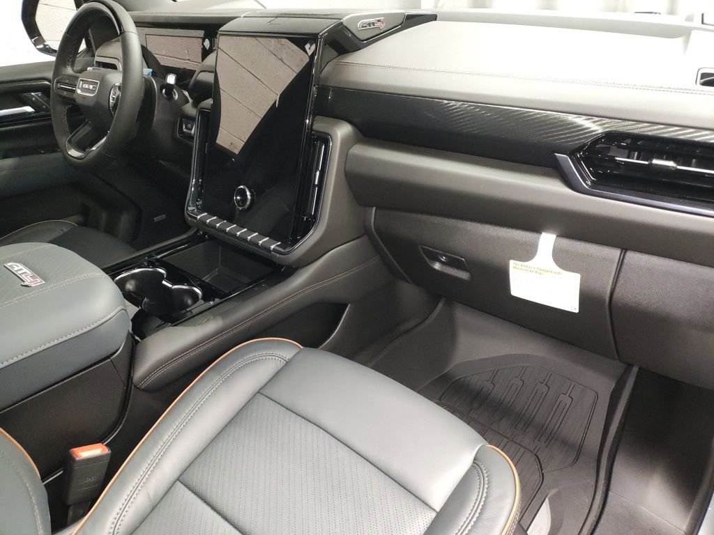 New 2026 GMC Yukon XL AT4 w/ AT4 Premium Plus Package image 8