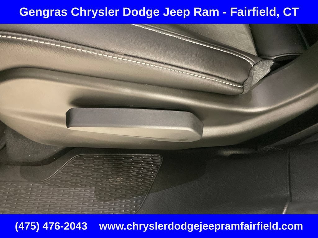 Certified 2025 Jeep Grand Cherokee L Altitude AWD/4WD image 43