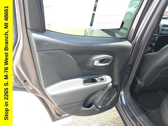 Used 2021 Jeep Renegade Limited AWD/4WD image 36