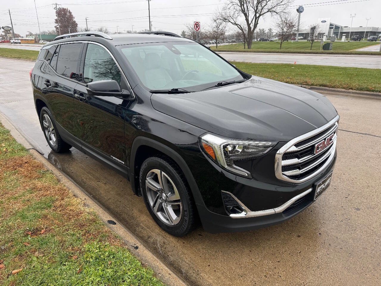 Used 2020 GMC Terrain SLT w/ Preferred Package image 7
