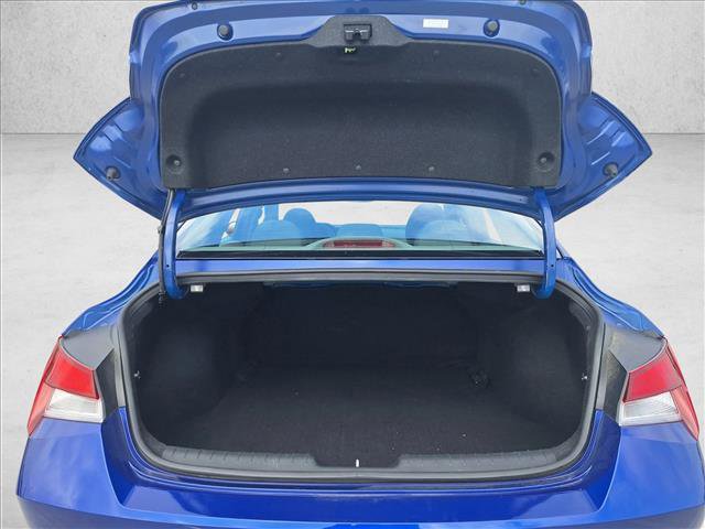 Used 2023 Hyundai Elantra SEL w/ Convenience Package image 16