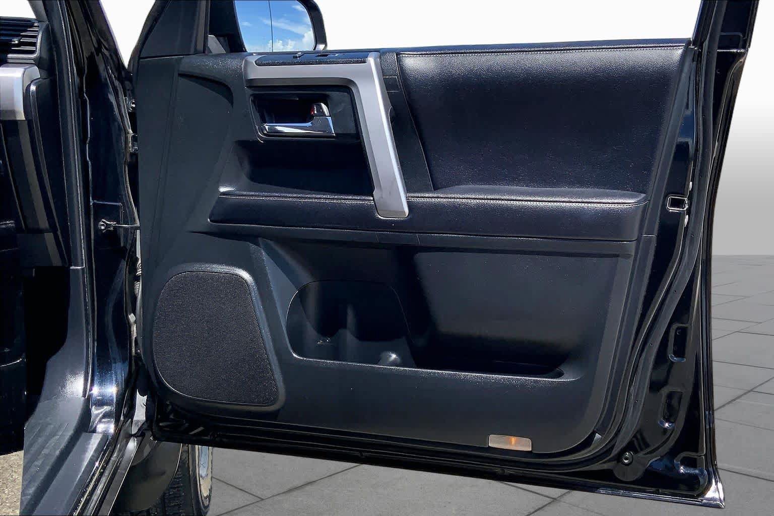 Used 2019 Toyota 4Runner SR5 RWD image 22