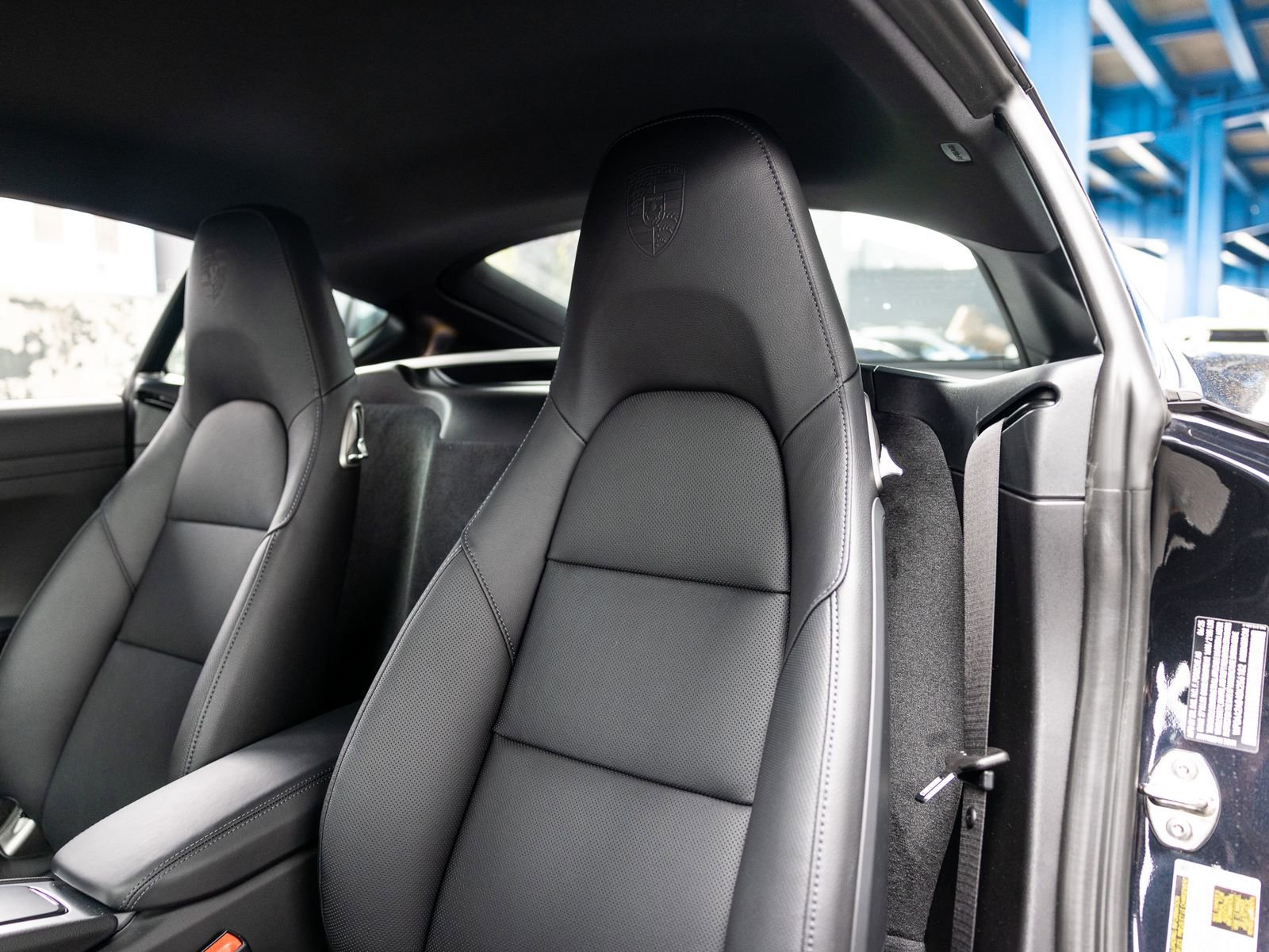 Certified 2025 Porsche 718 Cayman RWD image 5