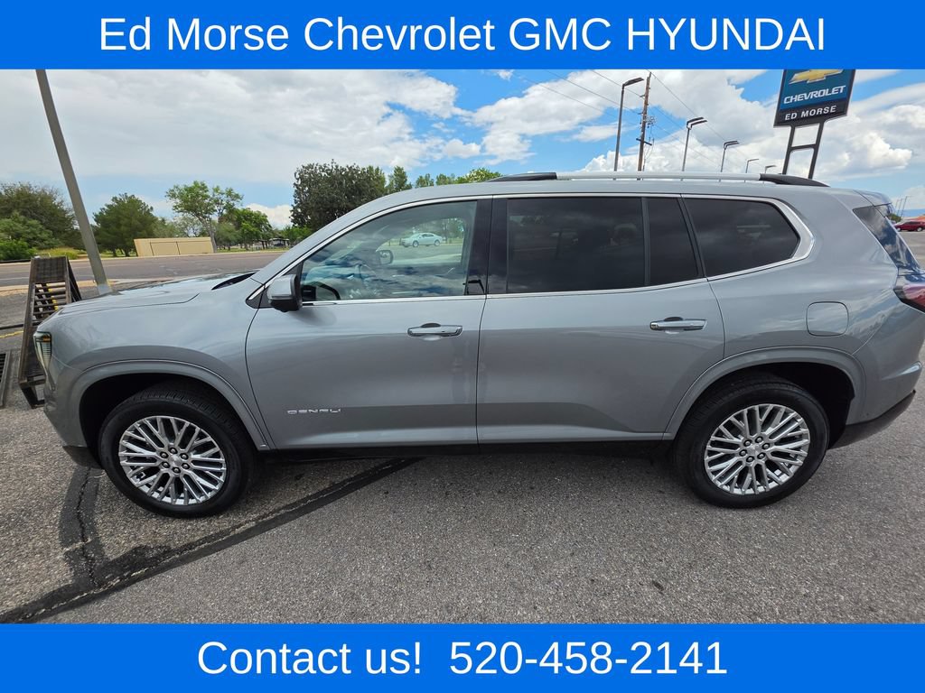 Used 2026 GMC Acadia Denali w/ Super Cruise Package FWD image 2
