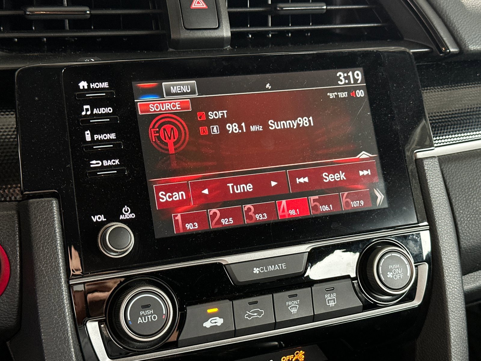 Used 2021 Honda Civic Sport image 16