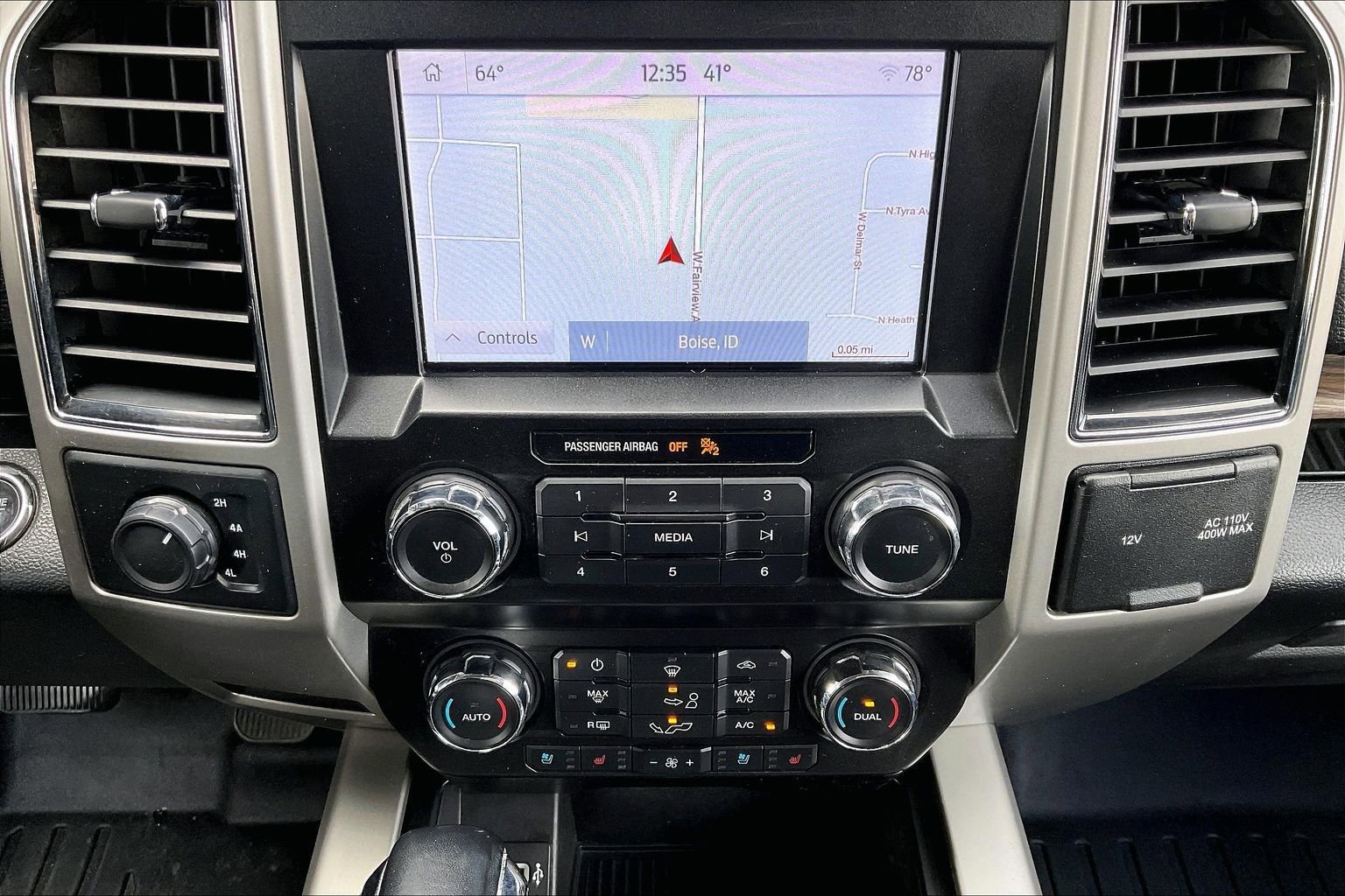 Used 2019 Ford F150 Lariat image 9