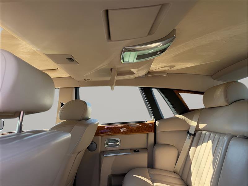 Used 2006 Rolls-Royce Phantom Sedan RWD image 41