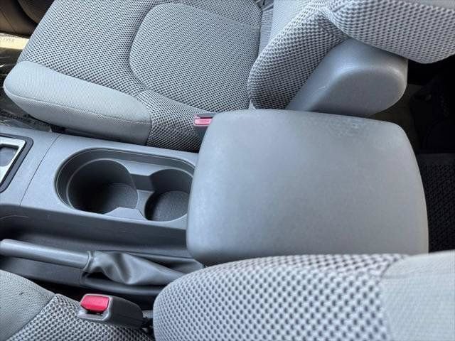 Used 2012 Nissan Frontier SV AWD/4WD image 86
