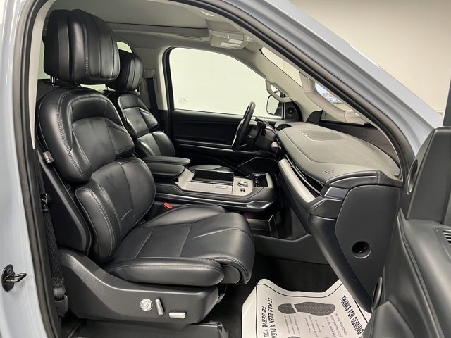 Used 2025 Lincoln Navigator L Reserve image 66