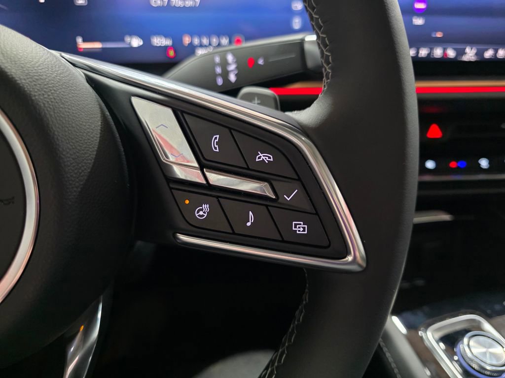 Used 2026 Buick Envision Avenir image 25