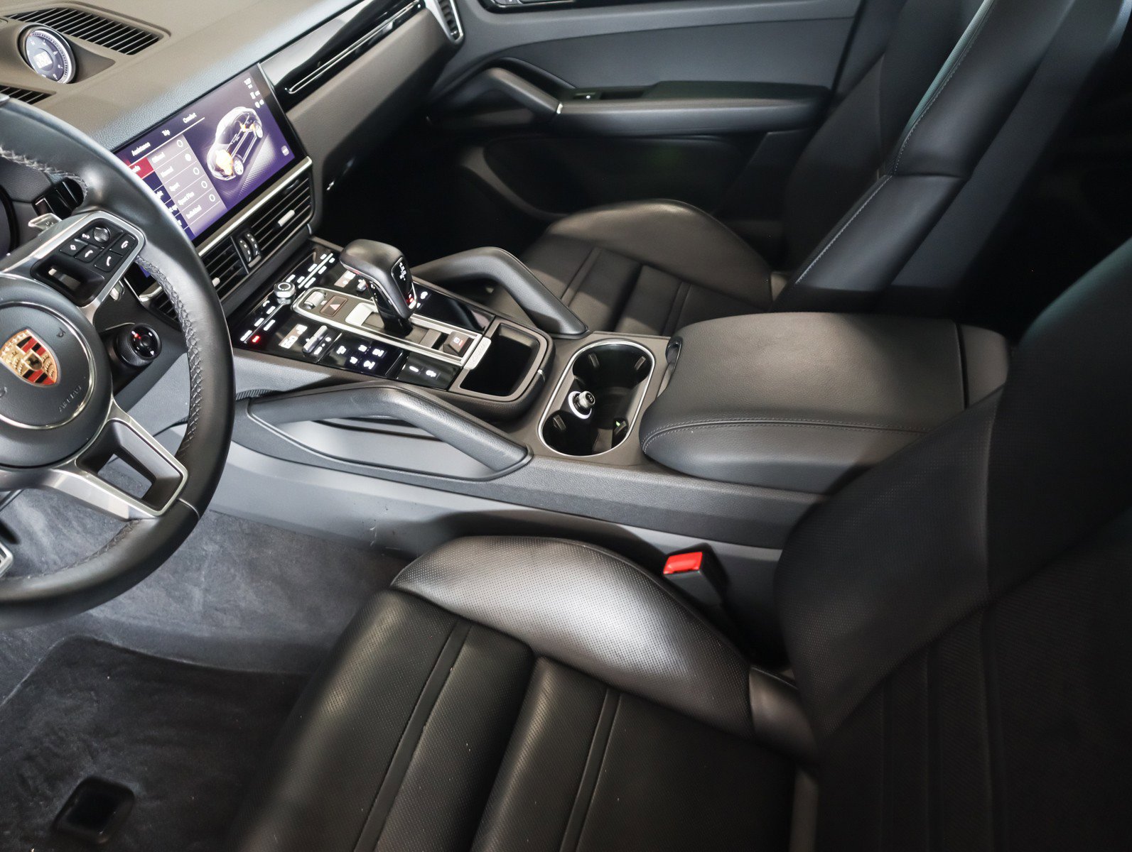 Certified 2023 Porsche Cayenne S image 17