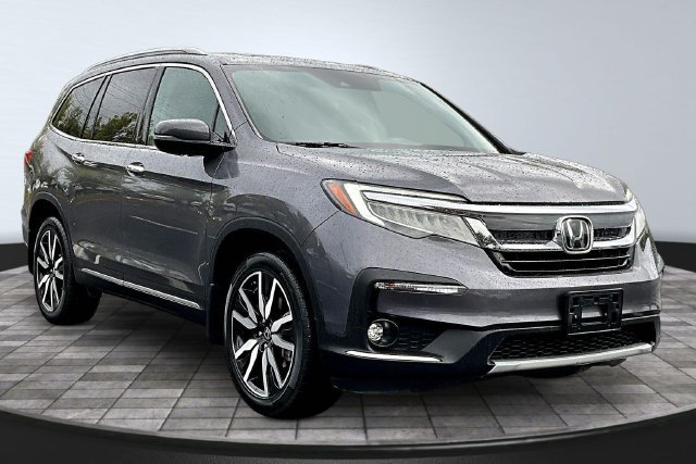 Used 2022 Honda Pilot Touring image 3