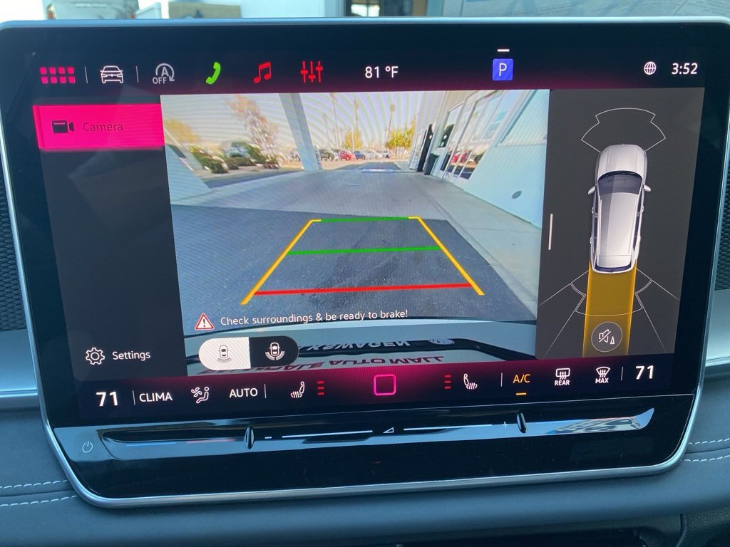 New 2026 Volkswagen Tiguan SE R-Line image 17