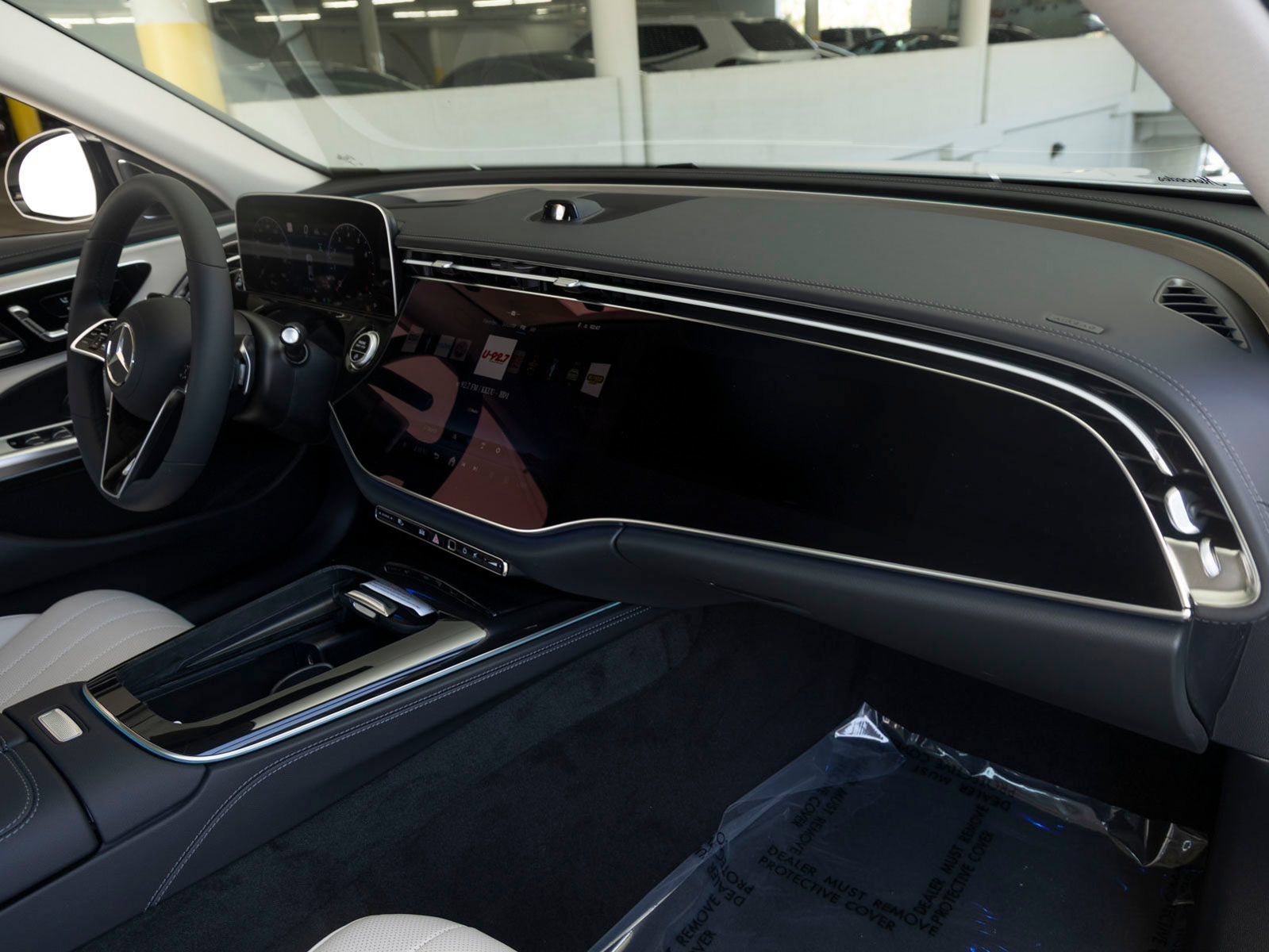 New 2026 Mercedes-Benz E 450 4MATIC Sedan image 28
