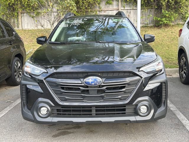 Certified 2025 Subaru Outback Onyx Edition AWD/4WD image 2