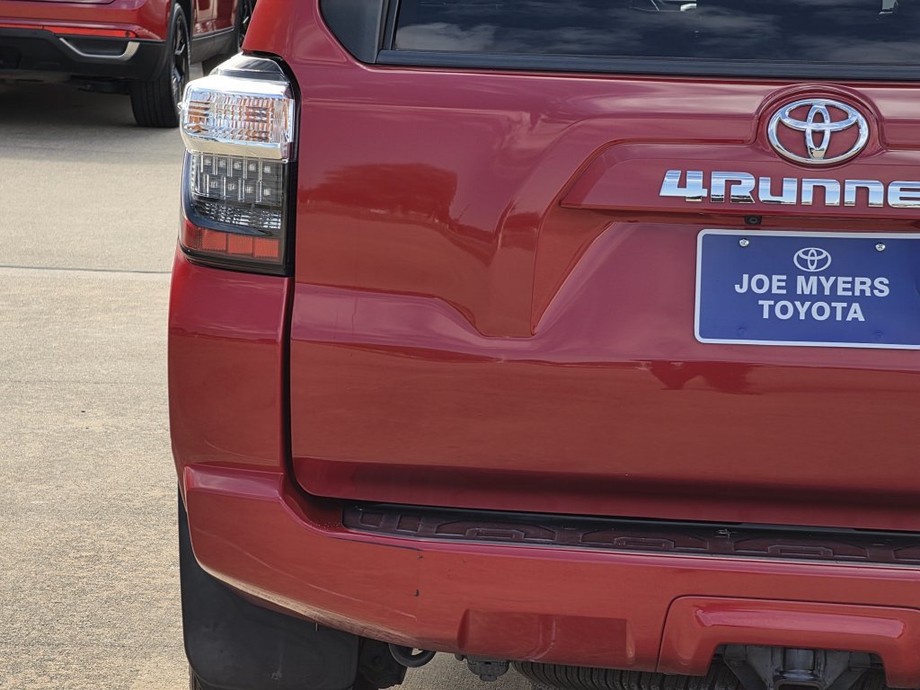 Used 2021 Toyota 4Runner SR5 Premium AWD/4WD image 10