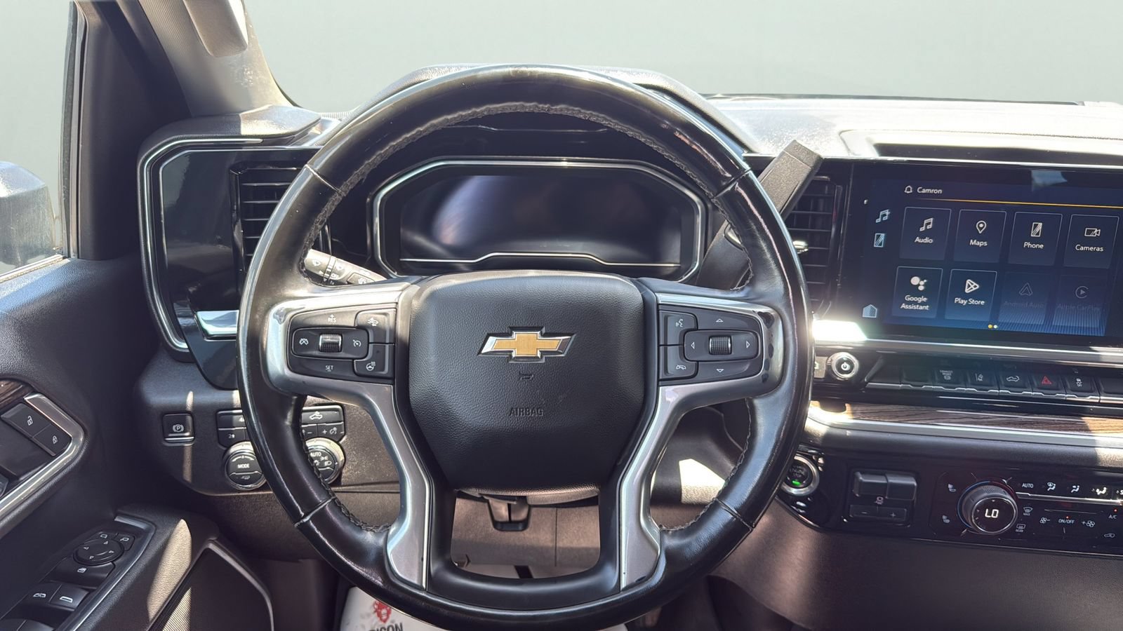 Used 2025 Chevrolet Silverado 3500 LT w/ Convenience Package AWD/4WD image 14