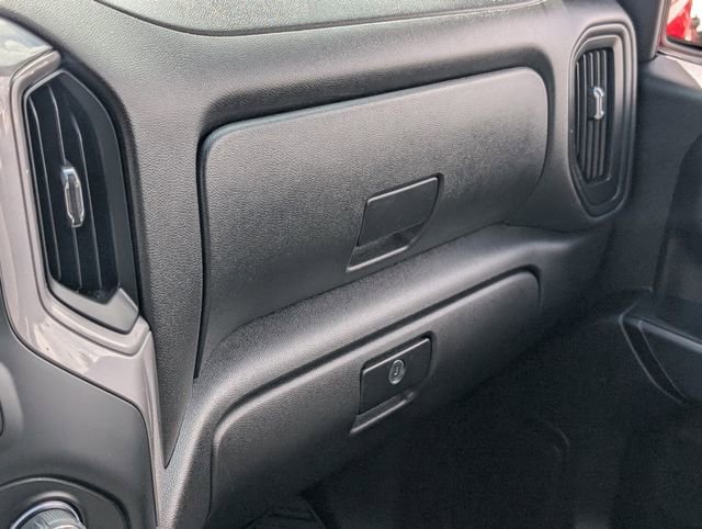Used 2023 Chevrolet Silverado 1500 Custom image 27