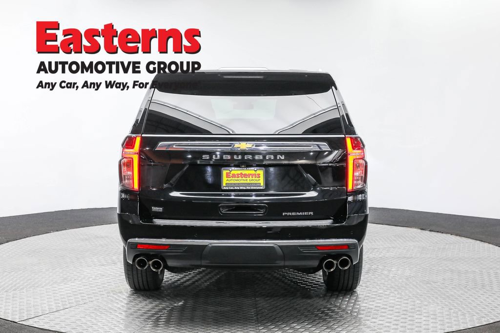 Used 2024 Chevrolet Suburban Premier RWD image 6