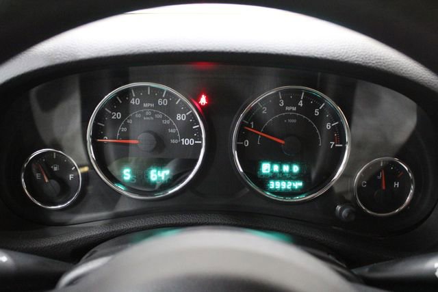 Used 2017 Jeep Wrangler Unlimited Sport image 21