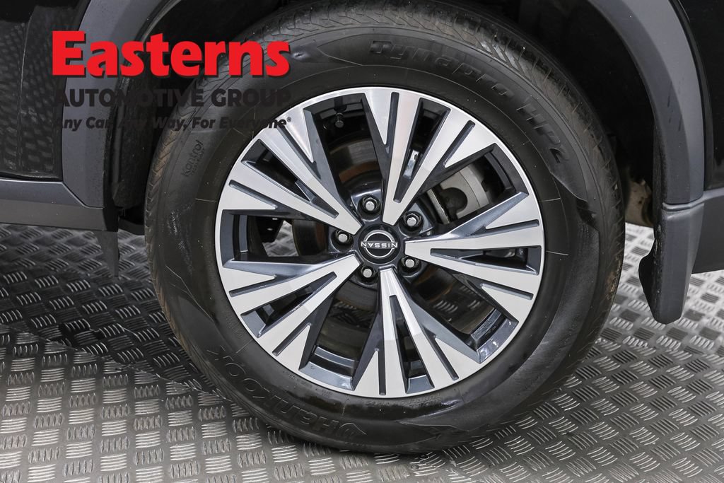 Used 2022 Nissan Rogue SV AWD/4WD image 32