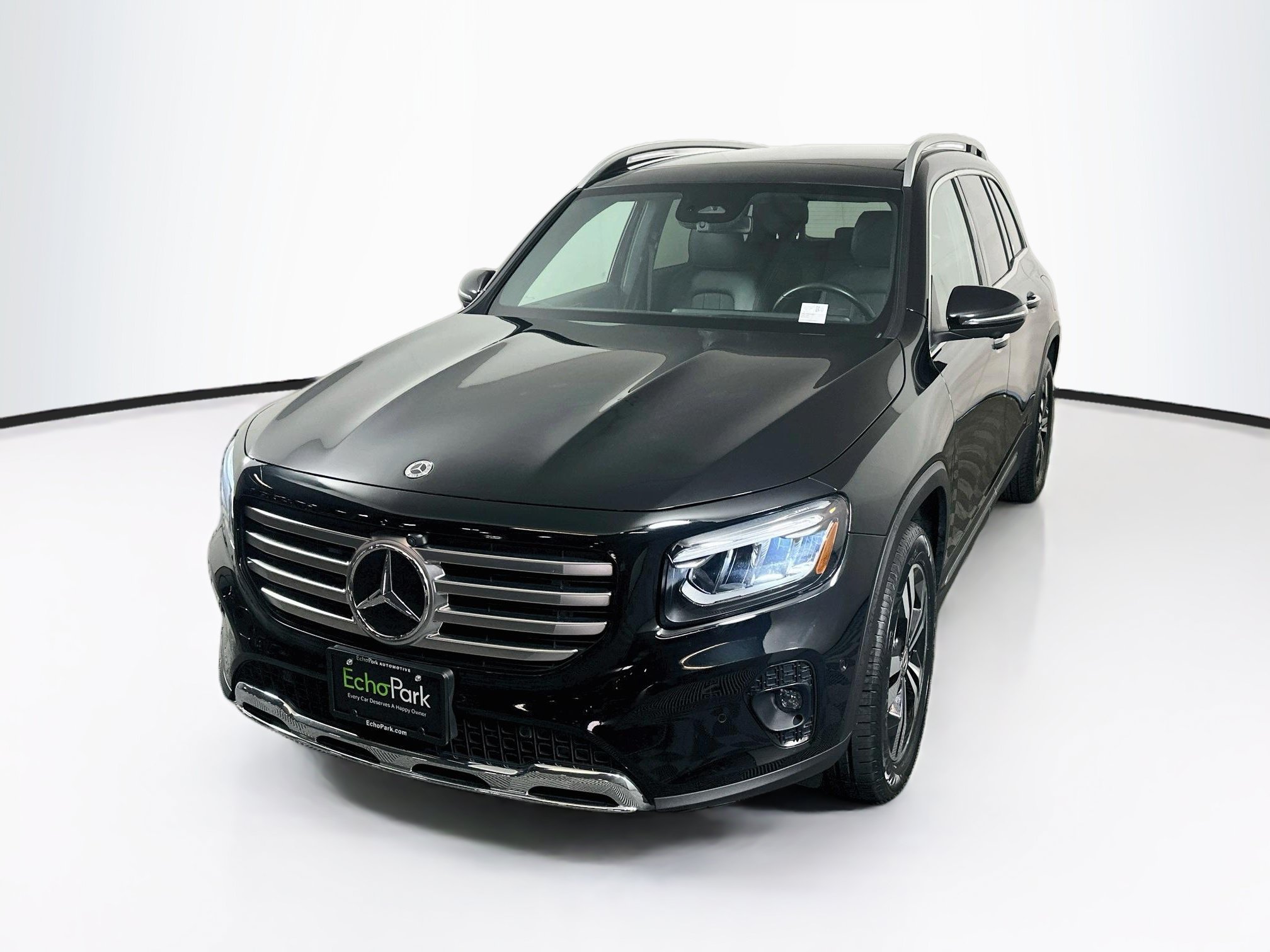 Used 2025 Mercedes-Benz GLB 250 image 3