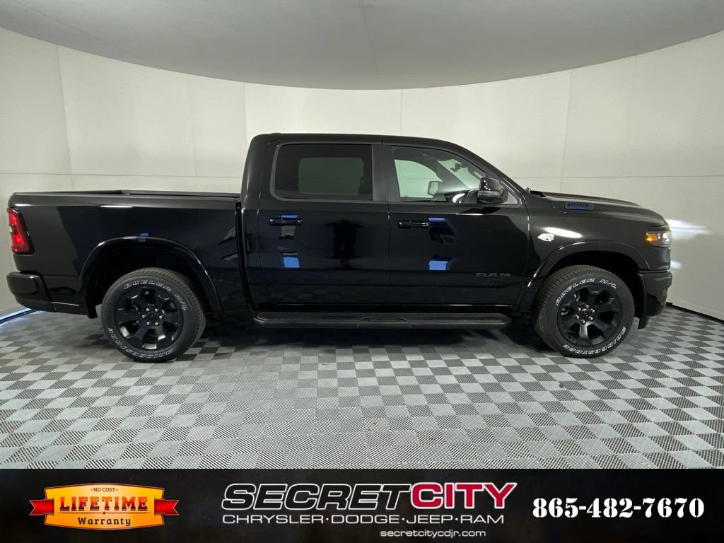 New 2026 RAM 1500 Big Horn AWD/4WD image 8