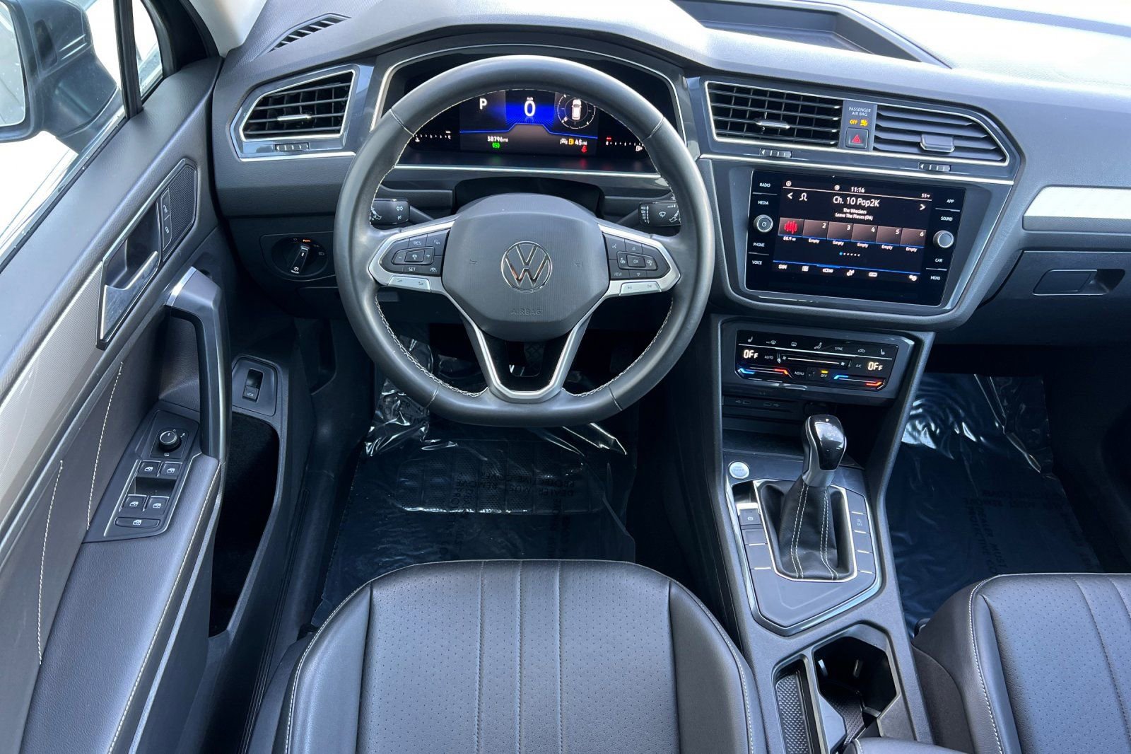 Used 2022 Volkswagen Tiguan SE image 14