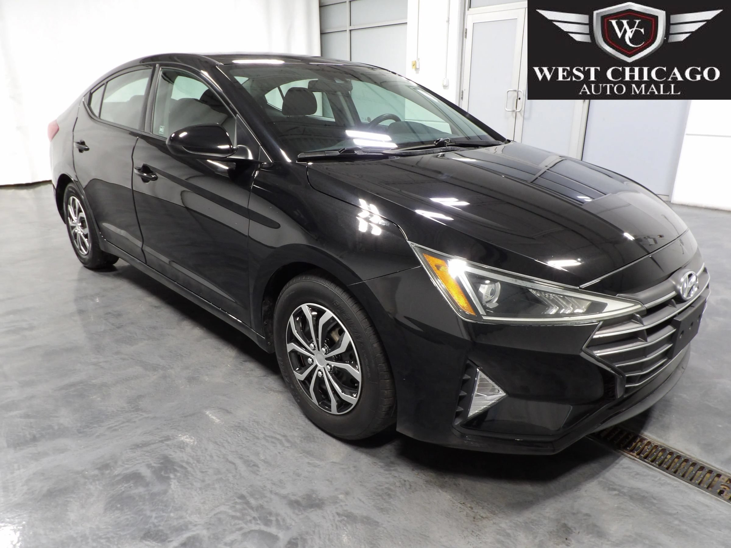 Used 2020 Hyundai Elantra SE w/ Cargo Package (C1)