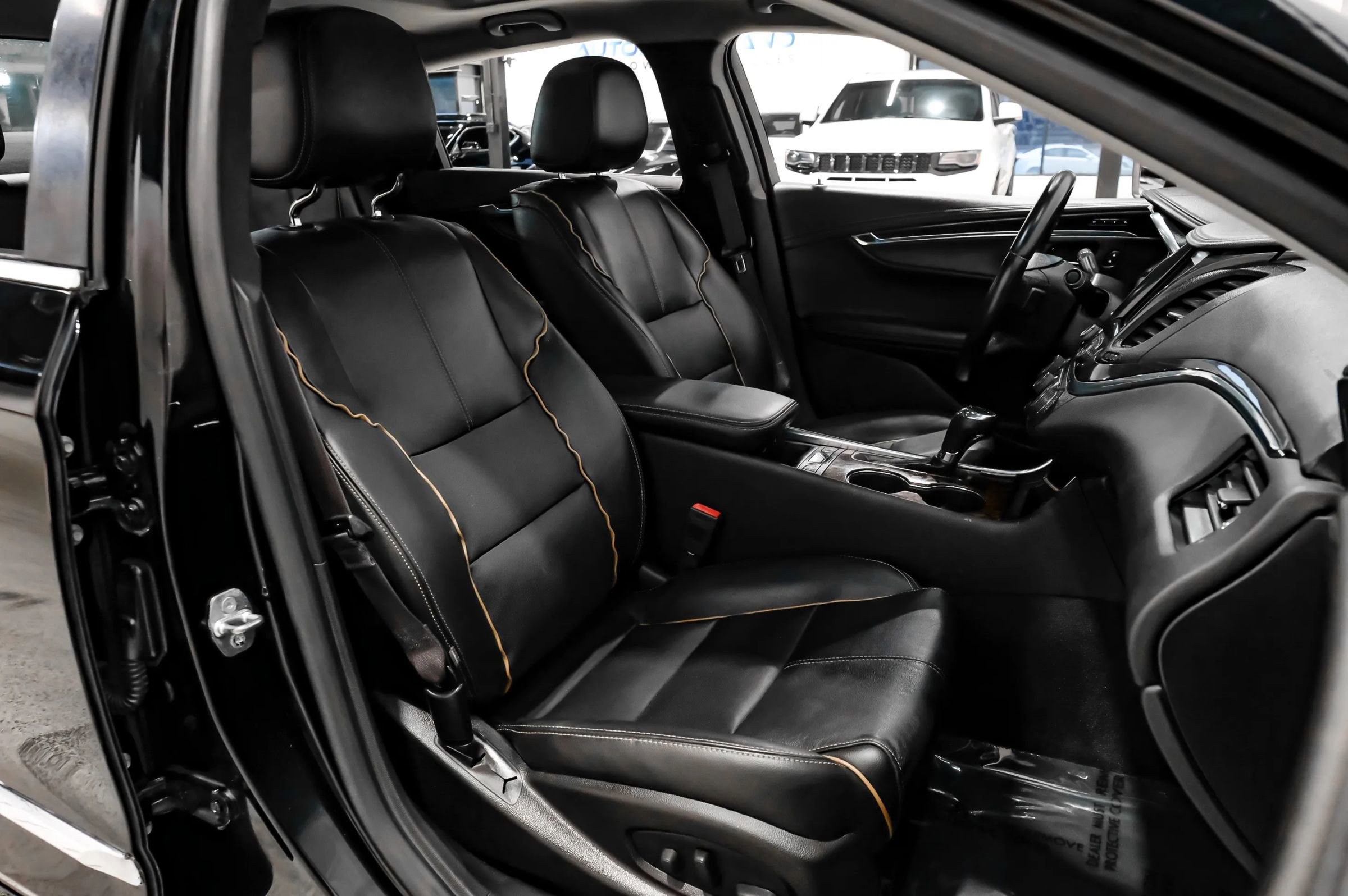 Used 2015 Chevrolet Impala LTZ image 40