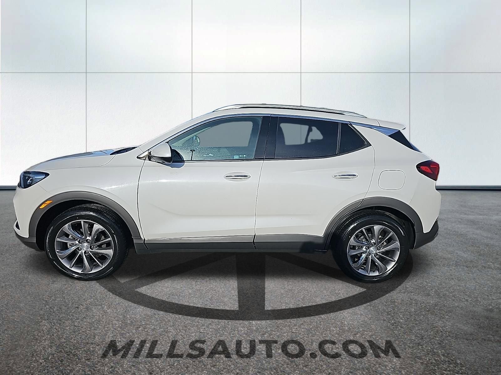Certified 2023 Buick Encore GX Essence w/ Advanced Technology Package image 8