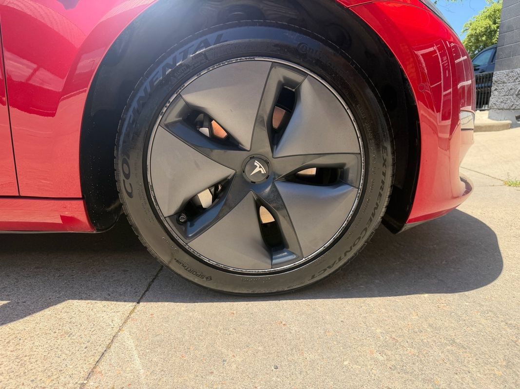 Used 2018 Tesla Model 3 Long Range RWD image 41