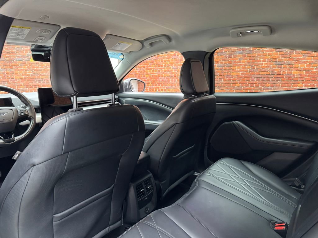 Used 2021 Ford Mustang Mach-E Select image 26