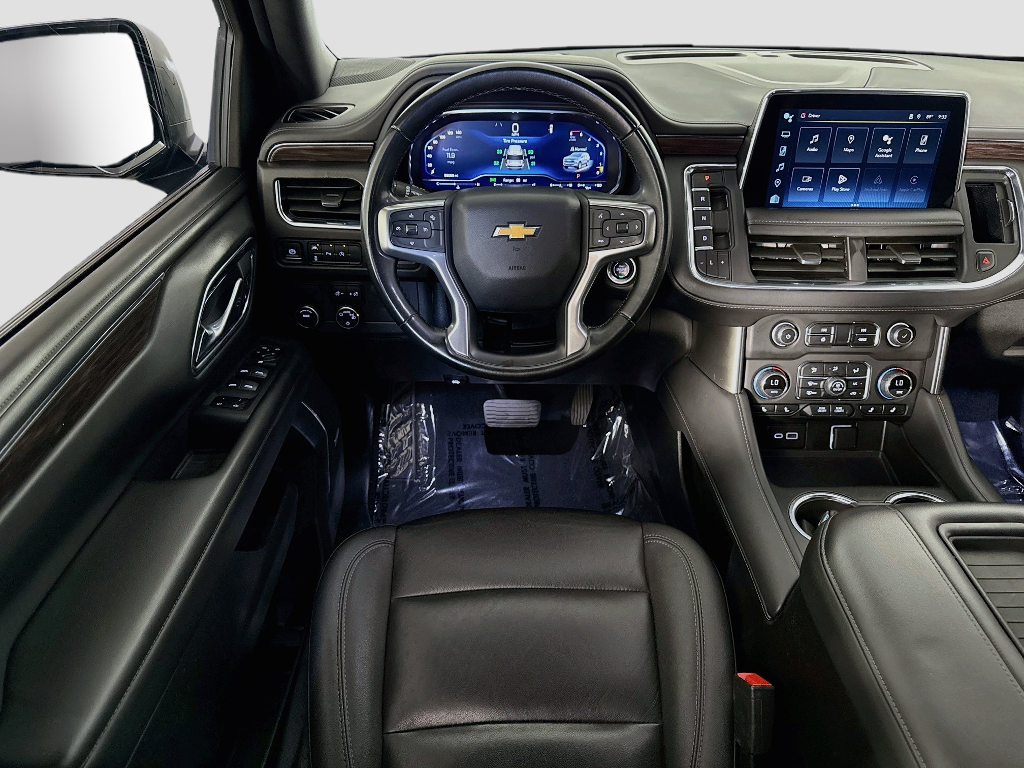 Used 2024 Chevrolet Suburban LT RWD image 24