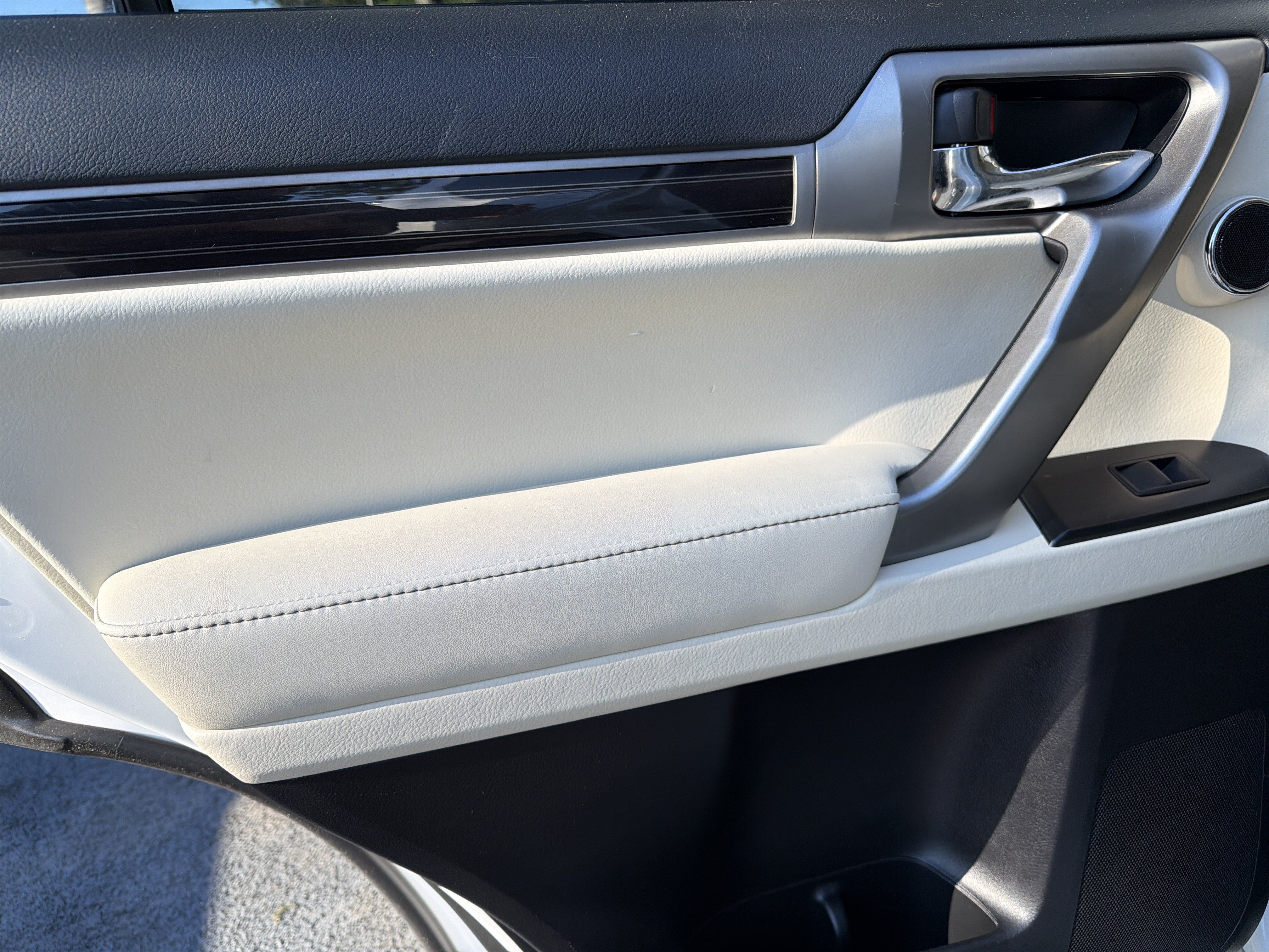 Certified 2023 Lexus GX 460 Premium AWD/4WD image 30