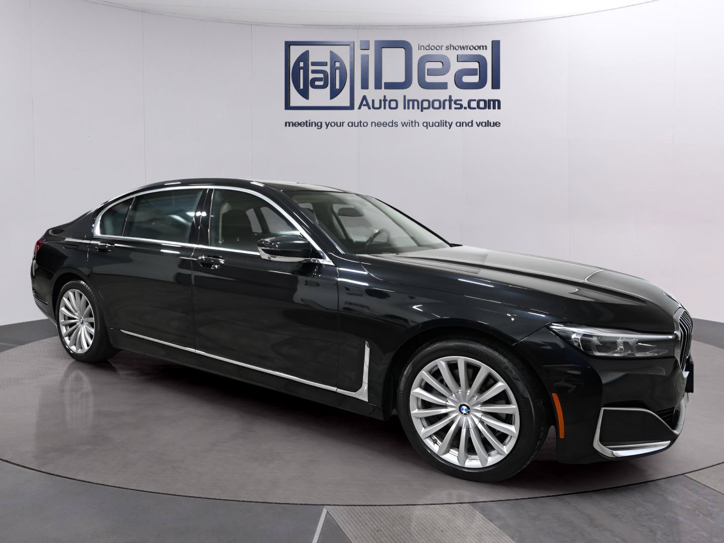 Used 2020 BMW 740i xDrive w/ Premium Package AWD/4WD image 5