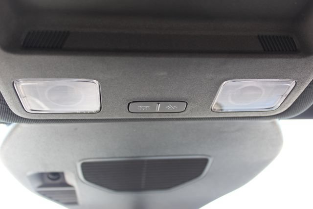 Used 2025 Ford Escape ST-Line w/ Tech Pack #1 AWD/4WD image 29
