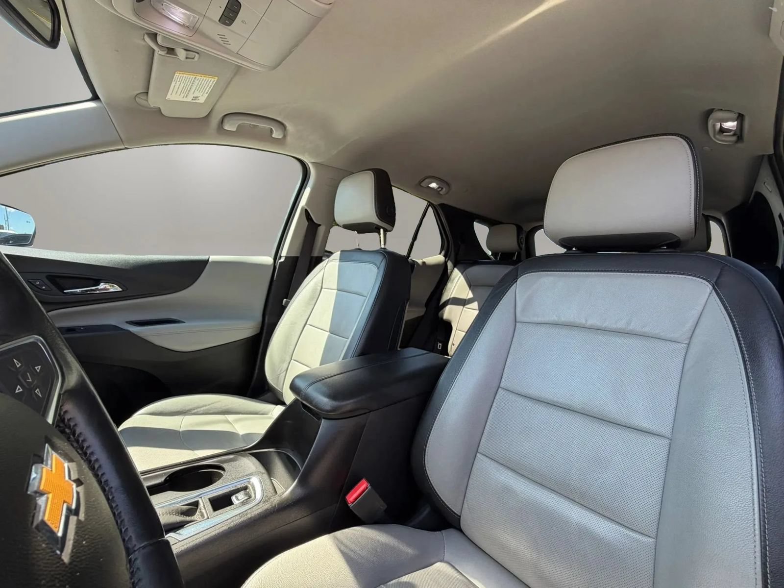 Used 2018 Chevrolet Equinox Premier AWD/4WD image 11