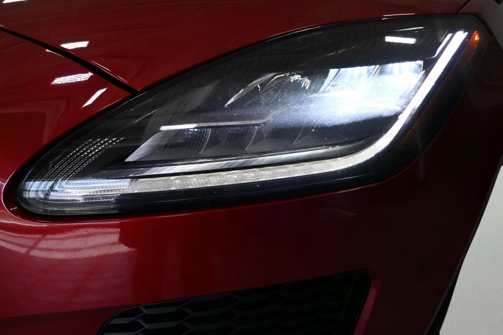 Used 2019 Jaguar E-PACE SE AWD/4WD image 33