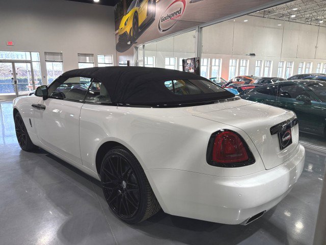 Used 2017 Rolls-Royce Dawn image 44