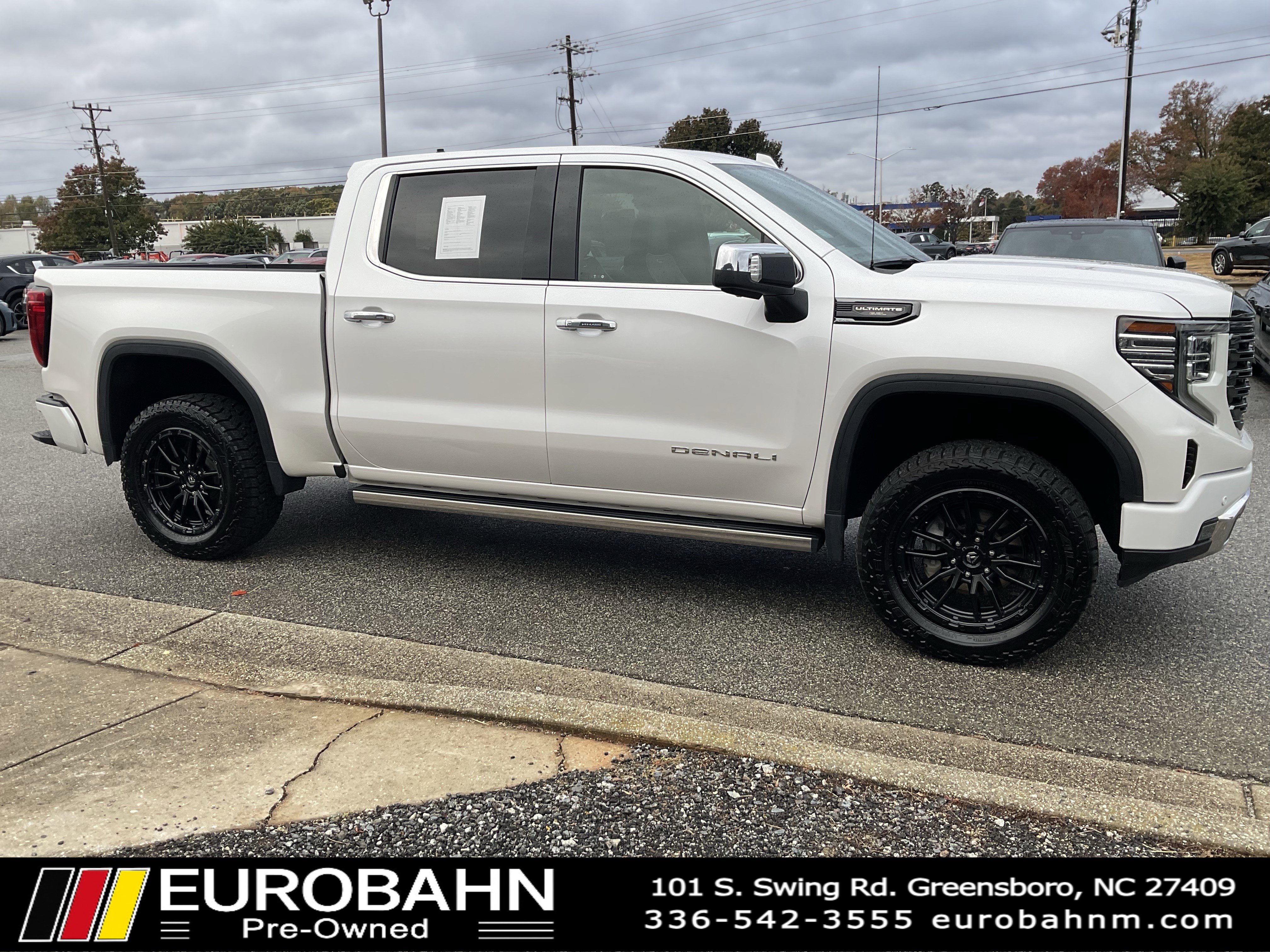 Used 2023 GMC Sierra 1500 Denali Ultimate image 30