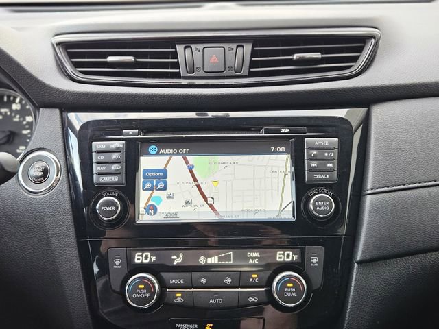 Used 2017 Nissan Rogue SV w/ SV Premium Package FWD image 21