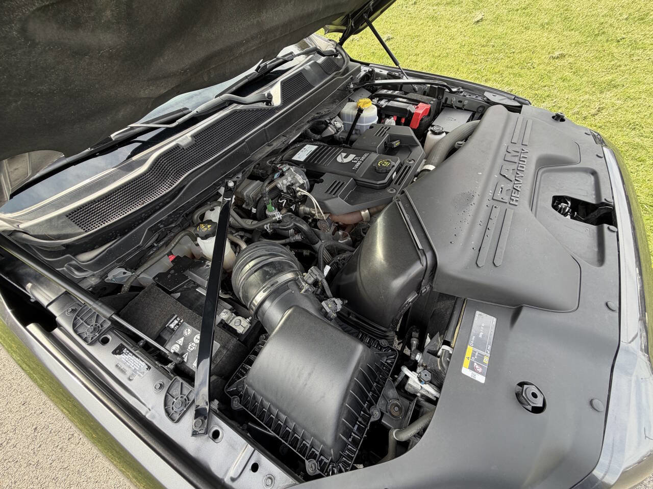 Used 2022 RAM 3500 Limited image 15